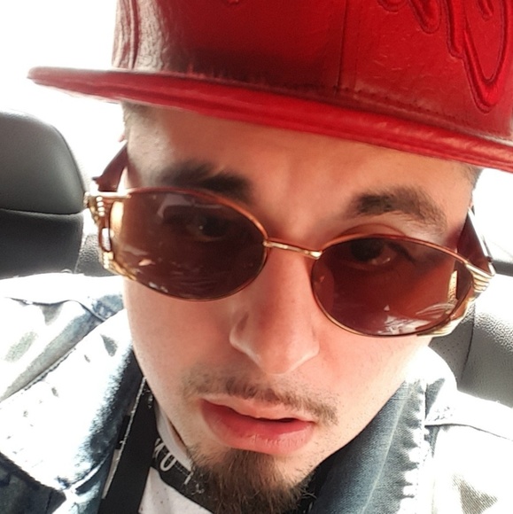 🔥Best Urban CLOTHING 🔥 - Picture 1 of 7